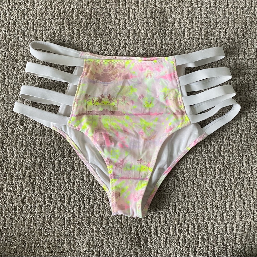 High waisted string bikini bottom - fits S/M